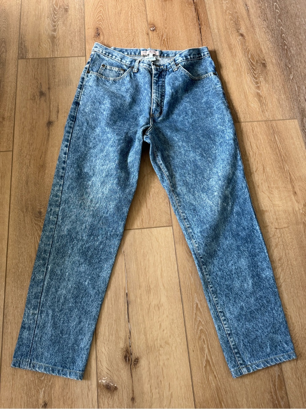 VTG Hi Rise tapered Guess jeans acid washed by Georges Marciano Women’s size 34
